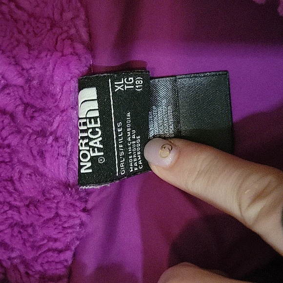 EUC Girl's PurpleThe North Face Fleece Zip-up Jacket - Picture 4 of 5